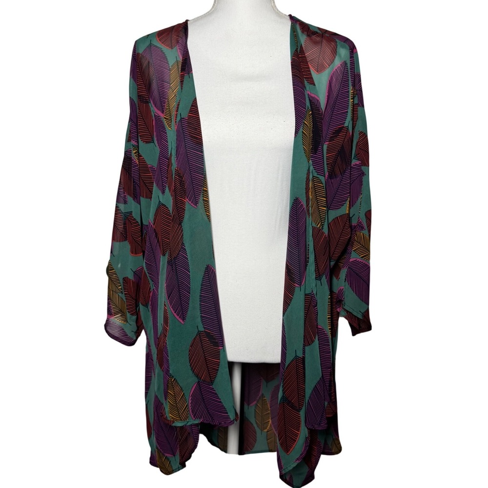 LuLaRoe Kimono Lindsay Wrap Large Green Leaf Print Excellent Sheer High Low Hem